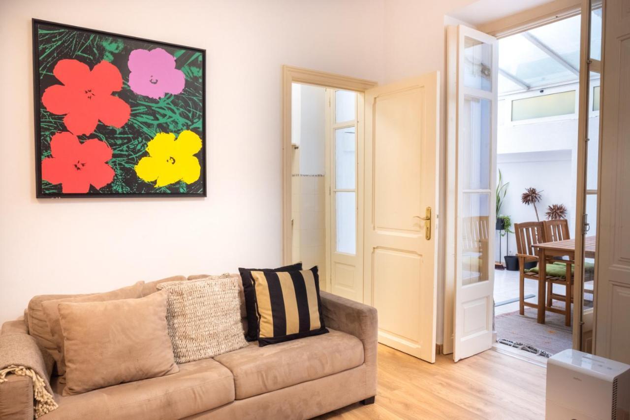 Central Apartment With Terrace By Lovelystay Lisboa Eksteriør billede