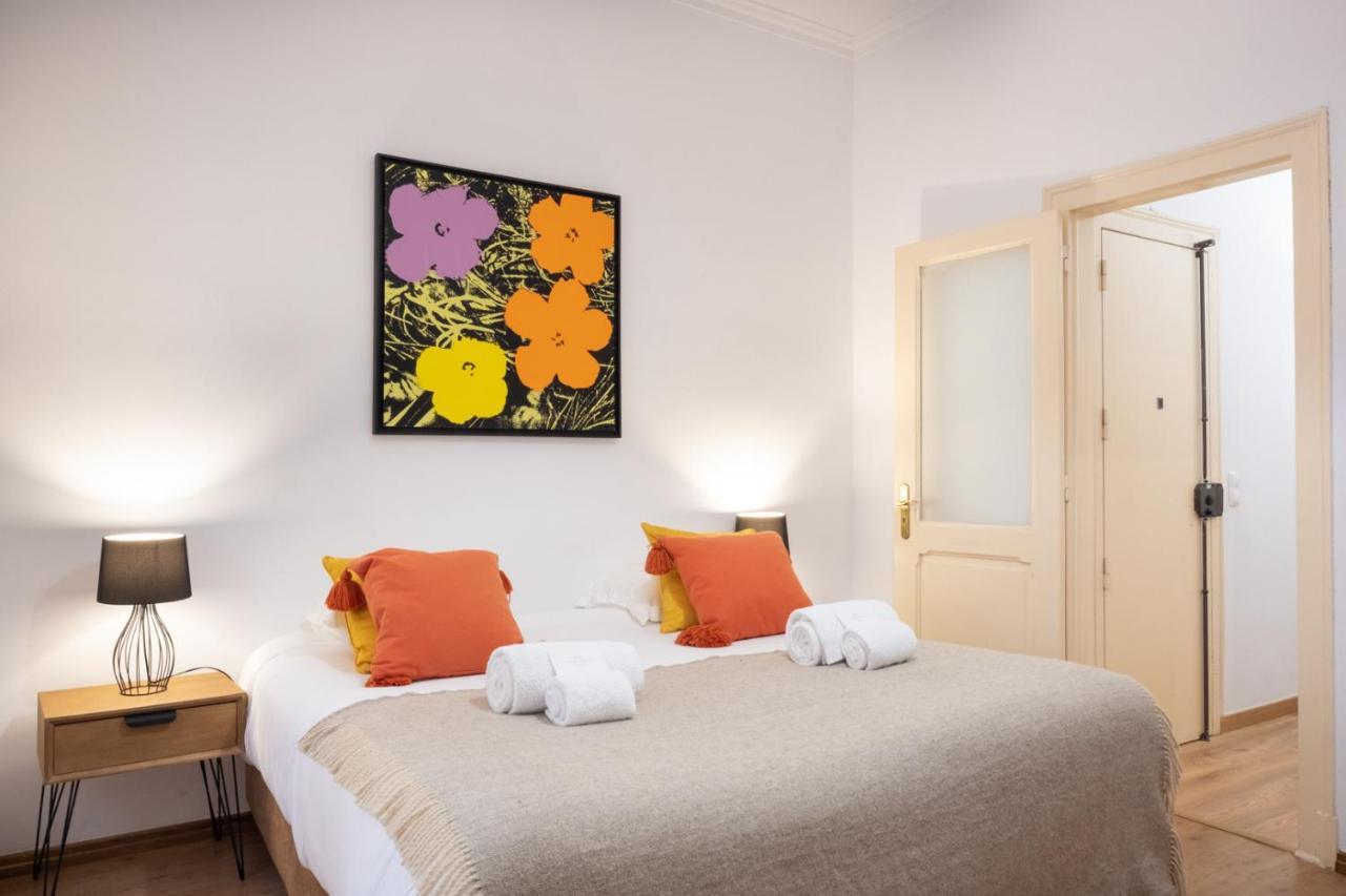 Central Apartment With Terrace By Lovelystay Lisboa Eksteriør billede